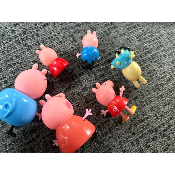 Peppa Pig Family & Friends 6-Piece Figurine Set 2"-3" Plastic Toys Vibrant Color - Picture 2 of 7